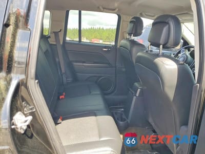 Zdjęcie 10 z 12 samochodu: 2017 JEEP COMPASS SPORT VIN:1C4NJCBA8HD153241 - miniatura