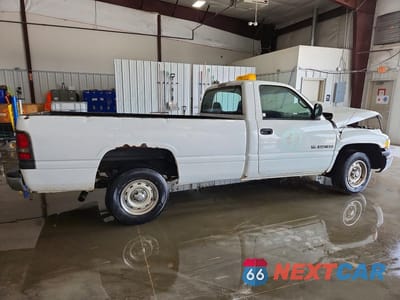 Trzecie zdjęcie samochodu z tyłu: 2001 DODGE RAM 1500 VIN:1B7HC16Y61S142565 - miniatura