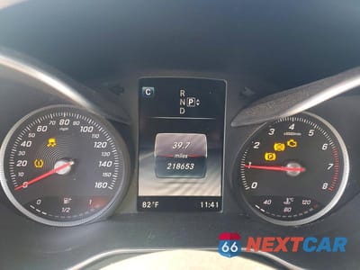 Zdjęcie 9 z 12 samochodu: 2015 MERCEDES-BENZ C 300 VIN:55SWF4JB1FU043819 - miniatura