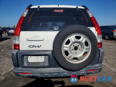 Zdjęcie 6 z 13 samochodu: 2005 HONDA CR-V LX VIN:JHLRD68535C005751 - miniatura