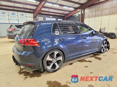 Trzecie zdjęcie samochodu z tyłu: 2016 VOLKSWAGEN GTI S VIN:3VW5T7AU8GM064492 - miniatura