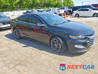 Czwarte zdjęcie samochodu z boku: 2022 CHEVROLET MALIBU LT VIN:1G1ZD5ST6NF137019 - miniatura