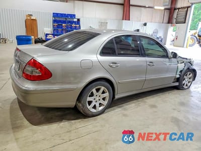 Trzecie zdjęcie samochodu z tyłu: 2009 MERCEDES-BENZ E 320 CDI VIN:WDBUF22X69B436387 - miniatura