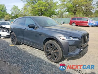 Czwarte zdjęcie samochodu z boku: 2025 JAGUAR F-PACE R-DYNAMIC S VIN:SADCT2EX1SA746058 - miniatura
