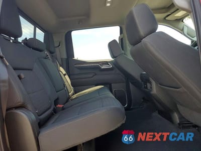 Zdjęcie 10 z 12 samochodu: 2022 CHEVROLET SILVERADO K1500 RST VIN:1GCUDEET0NZ541008 - miniatura