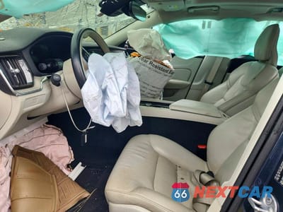 Zdjęcie 7 z 12 samochodu: 2024 VOLVO S60 PLUS VIN:7JRL12FL1RG289385 - miniatura
