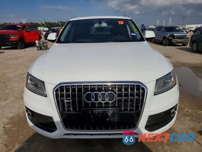 Piąte zdjęcie samochodu w środku: 2016 AUDI Q5 PREMIUM VIN:WA1C2AFP9GA139818 - miniatura