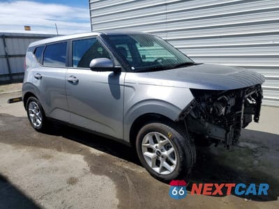 Czwarte zdjęcie samochodu z boku: 2025 KIA SOUL LX VIN:KNDJ23AU5S7944310 - miniatura