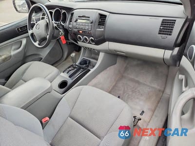 Zdjęcie 8 z 12 samochodu: 2011 TOYOTA TACOMA BASE VIN:5TFPX4ENXBX001219 - miniatura