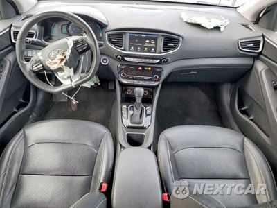 Zdjęcie 8 z 12 samochodu: 2019 HYUNDAI IONIQ LIMITED VIN:KMHC75LD1KU147990 - miniatura