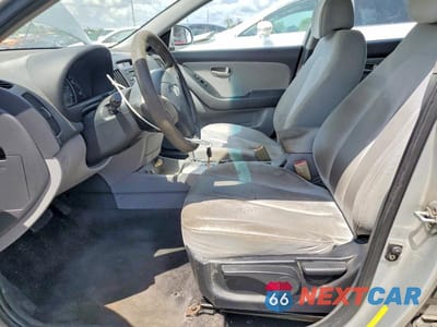 Zdjęcie 7 z 13 samochodu: 2008 HYUNDAI ELANTRA GLS VIN:KMHDU46D88U552482 - miniatura