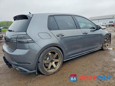 Trzecie zdjęcie samochodu z tyłu: 2019 VOLKSWAGEN GOLF R VIN:WVWWA7AU3KW227412 - miniatura
