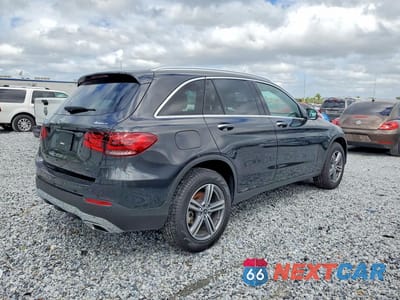 Trzecie zdjęcie samochodu z tyłu: 2022 MERCEDES-BENZ GLC 300 4MATIC VIN:W1N0G8EB5NV376622 - miniatura