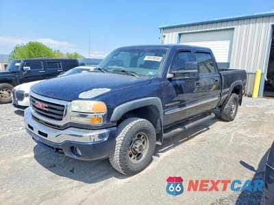 2005 GMC SIERRA K2500 HEAVY DUTY 1GTHK23UX5F827726 - główne zdjęcie licytacji z USA - miniatura