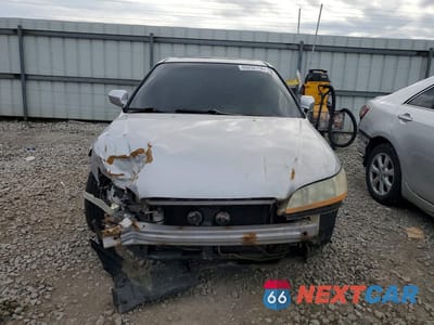 Piąte zdjęcie samochodu w środku: 2002 HONDA ACCORD EX VIN:1HGCG56692A088269 - miniatura