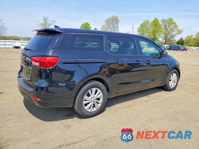 Trzecie zdjęcie samochodu z tyłu: 2018 KIA SEDONA LX VIN:KNDMB5C12J6395763 - miniatura