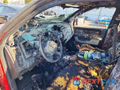 Zdjęcie 8 z 12 samochodu: 2010 DODGE RAM 1500 VIN:1D7RV1CT8AS131399 - miniatura