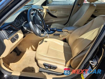 Zdjęcie 7 z 12 samochodu: 2013 BMW 328 I VIN:WBA3A5G55DNP21820 - miniatura