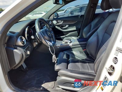 Zdjęcie 7 z 12 samochodu: 2015 MERCEDES-BENZ C 300 VIN:55SWF4JB2FU051878 - miniatura