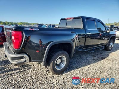 Trzecie zdjęcie samochodu z tyłu: 2024 CHEVROLET SILVERADO K3500 LTZ VIN:1GC4YUEY7RF161469 - miniatura