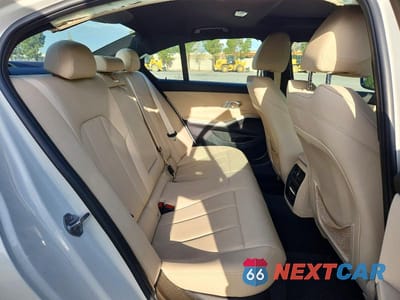 Zdjęcie 10 z 12 samochodu: 2020 BMW 330I VIN:3MW5R1J02L8B36363 - miniatura