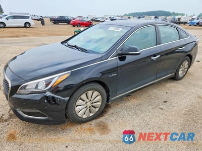 2017 HYUNDAI SONATA HYBRID SE KMHE24L10HA045727 - główne zdjęcie licytacji z USA - miniatura