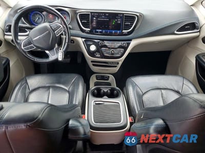 Zdjęcie 8 z 13 samochodu: 2021 CHRYSLER PACIFICA TOURING L VIN:2C4RC1BG4MR527565 - miniatura