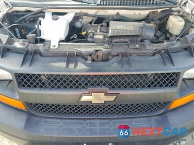 Zdjęcie 12 z 13 samochodu: 2016 CHEV EXPRESS G2500 VIN:1GCWGAFF2G1233163 - miniatura
