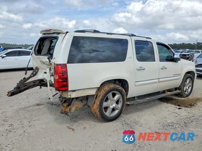 Trzecie zdjęcie samochodu z tyłu: 2008 CHEVROLET SUBURBAN C1500 LS VIN:1GNFC16098R246087 - miniatura