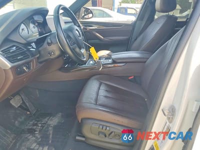 Zdjęcie 7 z 13 samochodu: 2017 BMW X5 XDRIVE35I VIN:5UXKR0C33H0X79490 - miniatura