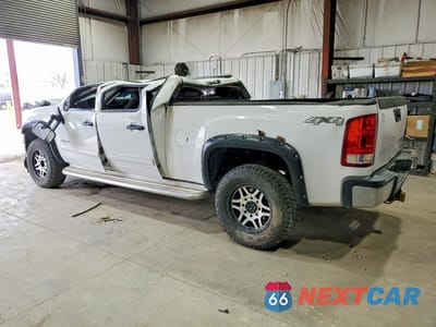 Drugie zdjęcie samochodu z przodu: 2011 GMC SIERRA K2500 SLE VIN:1GT120CG3BF194000 - miniatura