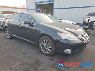 Czwarte zdjęcie samochodu z boku: 2012 LEXUS ES 350 BASE VIN:JTHBK1EGXC2482711 - miniatura