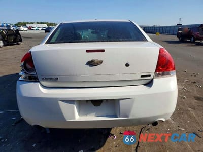 Zdjęcie 6 z 12 samochodu: 2014 CHEVROLET IMPALA LIMITED POLICE VIN:2G1WD5E34E1135064 - miniatura