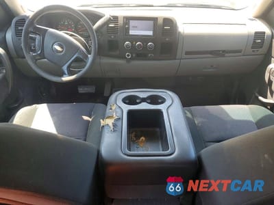 Zdjęcie 8 z 12 samochodu: 2013 CHEVROLET SILVERADO K1500 LS VIN:3GCPKREA7DG203807 - miniatura