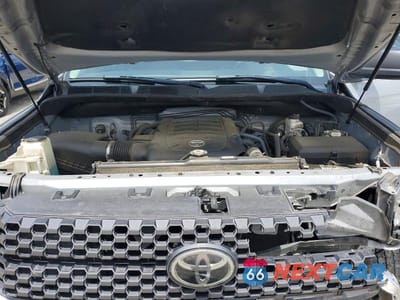 Zdjęcie 11 z 12 samochodu: 2019 TOYOTA TUNDRA CREWMAX SR5 VIN:5TFEY5F14KX251691 - miniatura