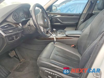 Zdjęcie 7 z 13 samochodu: 2014 BMW X5 SDRIVE35I VIN:5UXKR2C53E0C01272 - miniatura