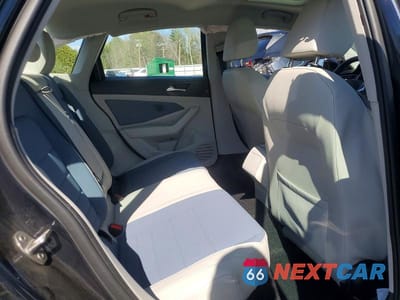 Zdjęcie 10 z 12 samochodu: 2025 VOLKSWAGEN JETTA SE VIN:3VW7X7BU5SM062218 - miniatura