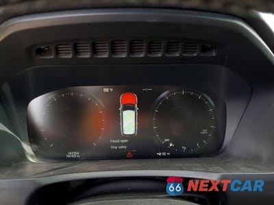 Zdjęcie 9 z 13 samochodu: 2019 VOLVO XC90 T6 MOMENTUM VIN:YV4A22PK5K1416542 - miniatura