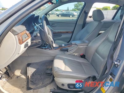 Zdjęcie 7 z 12 samochodu: 2006 BMW 325 I VIN:WBAVB13526KX49227 - miniatura