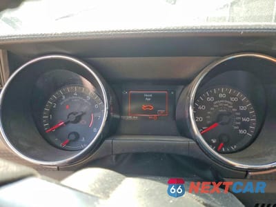 Zdjęcie 9 z 12 samochodu: 2016 FORD MUSTANG VIN:1FA6P8TH6G5229601 - miniatura