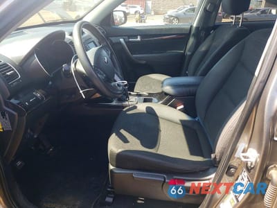 Zdjęcie 7 z 13 samochodu: 2014 KIA SORENTO LX VIN:5XYKT3A64EG506775 - miniatura