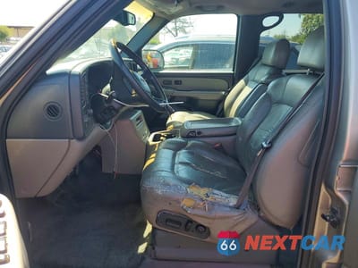 Zdjęcie 7 z 13 samochodu: 2002 CHEVROLET SUBURBAN K1500 VIN:1GNFK16T42J208091 - miniatura