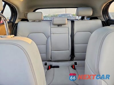 Zdjęcie 10 z 13 samochodu: 2016 MERCEDES-BENZ GLA 250 4MATIC VIN:WDCTG4GB0GJ228506 - miniatura