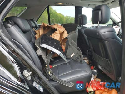 Zdjęcie 10 z 12 samochodu: 2009 MERCEDES-BENZ ML 350 VIN:4JGBB86E89A530434 - miniatura
