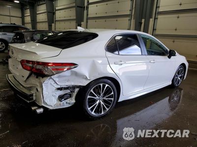 Trzecie zdjęcie samochodu z tyłu: 2019 TOYOTA CAMRY SE VIN:4T1B11HK6KU707063 - miniatura
