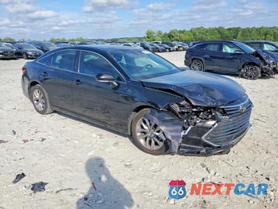 Czwarte zdjęcie samochodu z boku: 2019 TOYOTA AVALON XLE VIN:4T1BZ1FB7KU006480 - miniatura