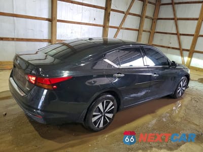 Trzecie zdjęcie samochodu z tyłu: 2021 NISSAN ALTIMA SL VIN:1N4BL4EW4MN383203 - miniatura
