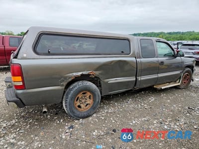 Trzecie zdjęcie samochodu z tyłu: 2001 GMC NEW SIERRA C1500 VIN:1GTEC19T61E185398 - miniatura