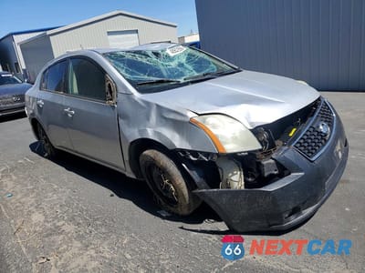 Czwarte zdjęcie samochodu z boku: 2009 NISSAN SENTRA 2.0 VIN:3N1AB61E89L620321 - miniatura