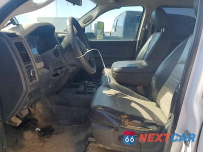 Zdjęcie 7 z 11 samochodu: 2012 DODGE RAM 3500 ST VIN:3C7WDTCL1CG319528 - miniatura